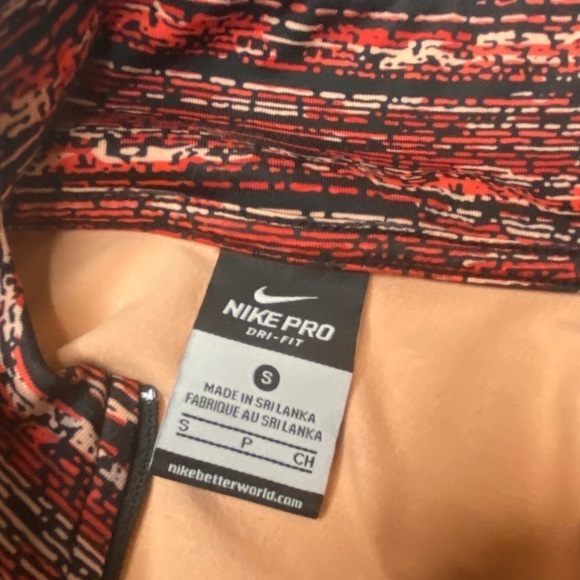 Nike Pro Dri-fit Women’s full Zip Running Jacket Top Small black red orange - Picture 3 of 8